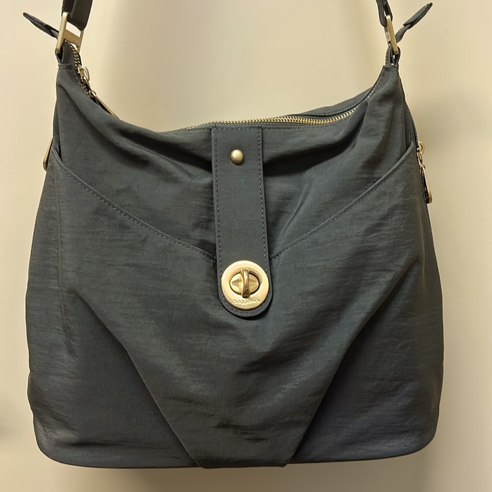 Baggallini Helsinki Crossbody Bag